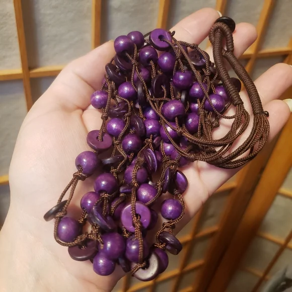 Wooden , Hand-knotted Purple Bead Necklace - Picture 3 of 4